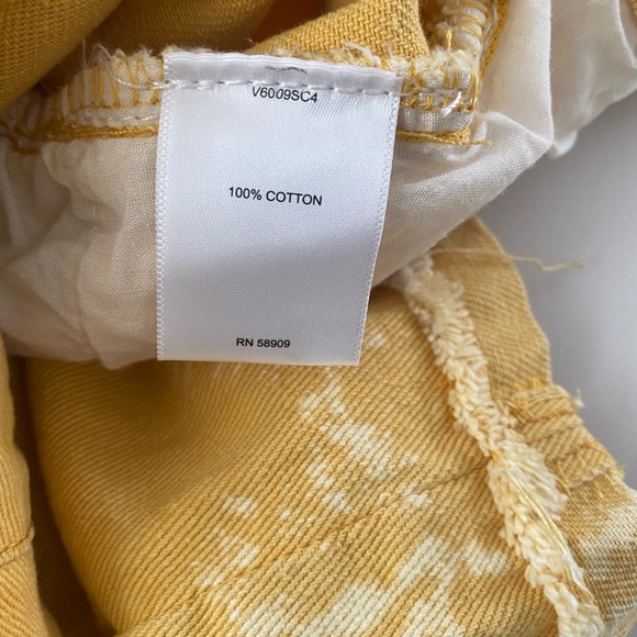 NWT Chelsea & Violet Tie Dye distressed washout jean shorts size 31 - Picture 9 of 12